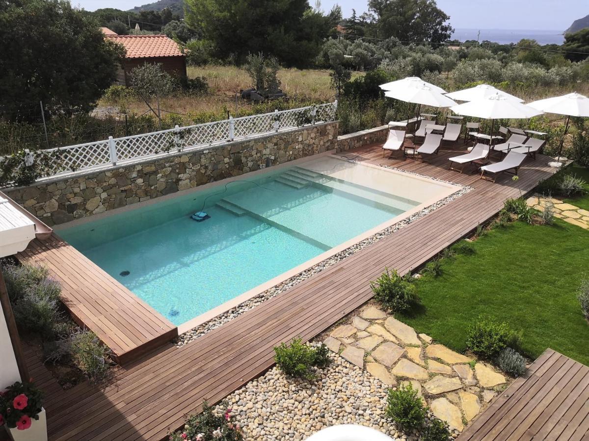 Stile Libero B&B Lacona Exterior photo